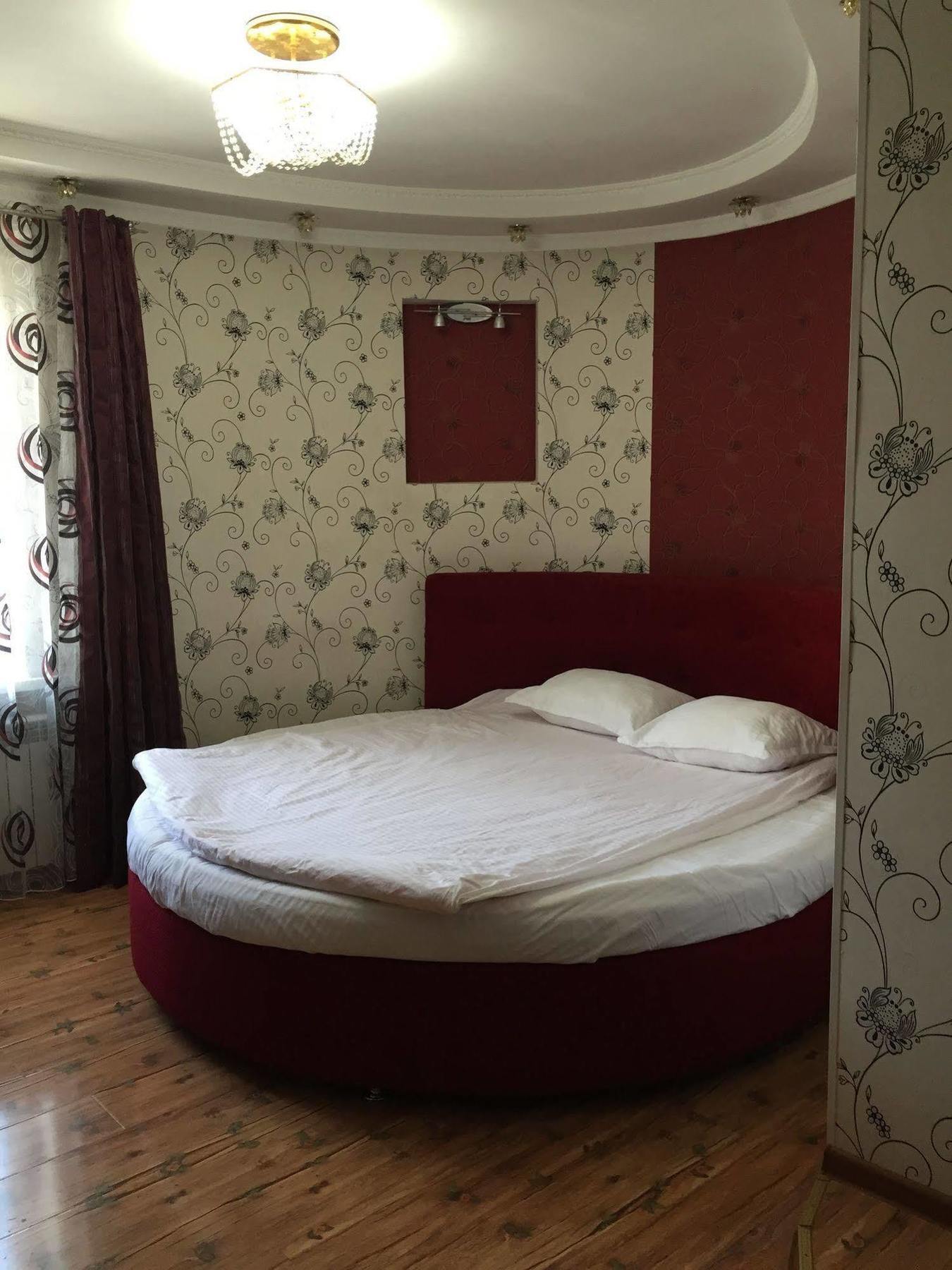Rise Hotel Almaty Ngoại thất bức ảnh