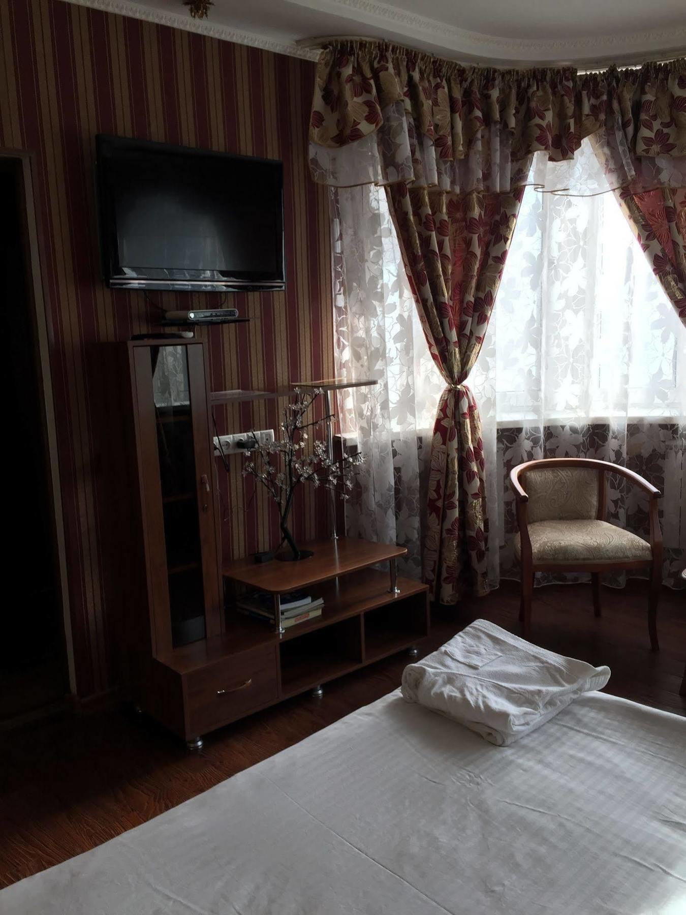 Rise Hotel Almaty Ngoại thất bức ảnh